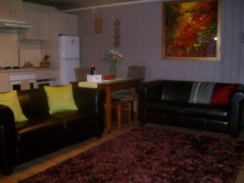 Little Para Cottage - Hervey Bay Accommodation 2