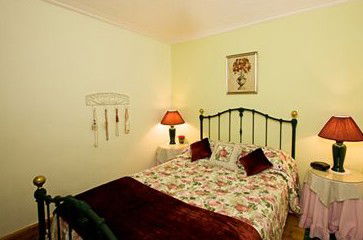 Sarah's Cottage - Hervey Bay Accommodation 2