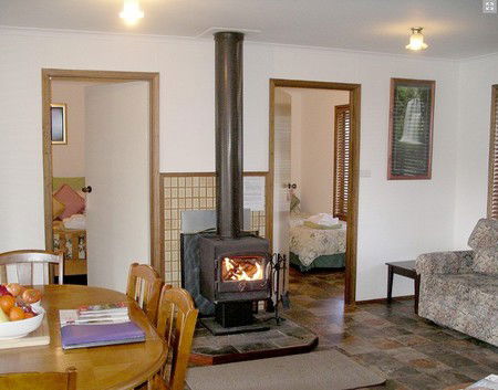 Jandas Lake View - Hervey Bay Accommodation 3