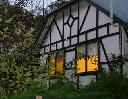 Riddlesdown Cottage - Hervey Bay Accommodation 2