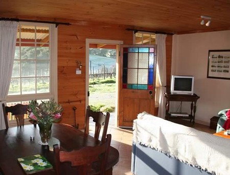 Nowhere Else Cottage - Hervey Bay Accommodation 2