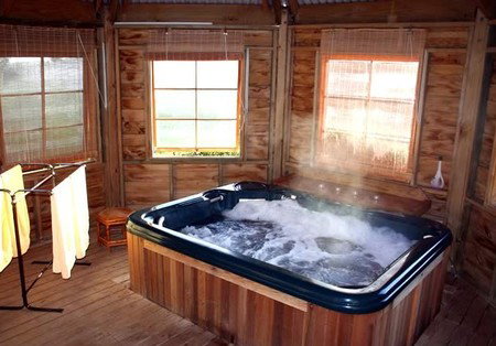 Nowhere Else Cottage - Hervey Bay Accommodation 3