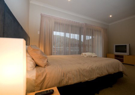 Kingscote Pier - Hervey Bay Accommodation 2