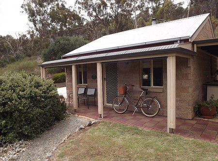 Riesling Trail Cottages - Hervey Bay Accommodation 1