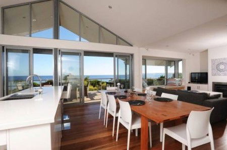 Island Beach Escape - Hervey Bay Accommodation 2