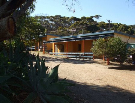 Casuarina Coastal Units - Hervey Bay Accommodation 2