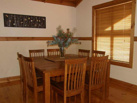 Beachport Retreat - Hervey Bay Accommodation 2