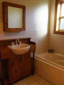 Beachport Retreat - Hervey Bay Accommodation 5