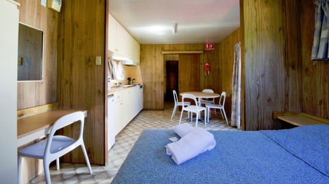Port Elliot Holiday Park - Hervey Bay Accommodation 0