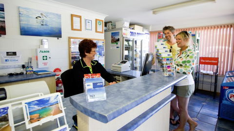 Port Elliot Holiday Park - Hervey Bay Accommodation 1