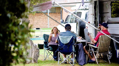 Port Elliot Holiday Park - Hervey Bay Accommodation 5