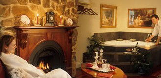 Paringa House B&B Stone Cottages - Hervey Bay Accommodation 1
