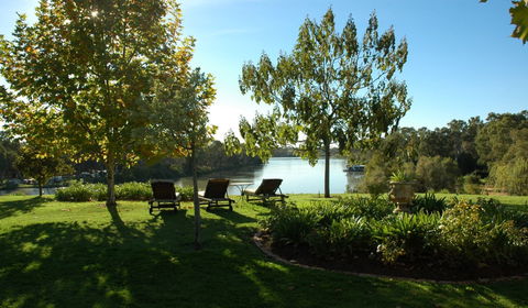 Paringa House B&B Stone Cottages - Hervey Bay Accommodation 8