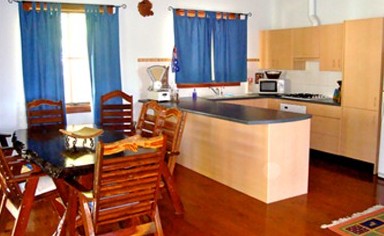 Ottilie's Cabin - Hervey Bay Accommodation 5