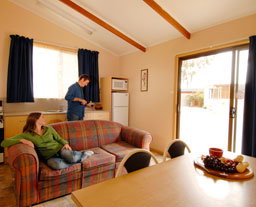 Victor Harbor Holiday And Cabin Park - Hervey Bay Accommodation 1