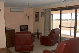 Lenmar Park Bed And Breakfast - Hervey Bay Accommodation 2