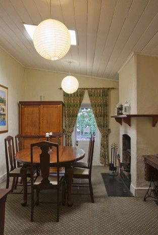 Stirling House - Hervey Bay Accommodation 5