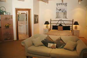 Adelaide Hills Country Cottages - The Nest - Tourism Hervey Bay 1