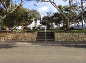 Long Island Caravan Park Cabins - Hervey Bay Accommodation 7