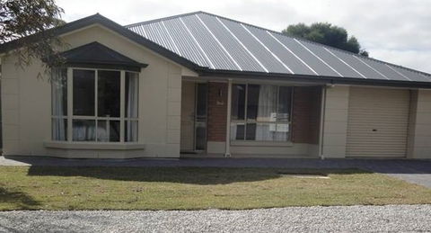 White Sands Retreat - Tourism Hervey Bay 5