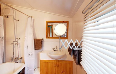 Wigley Retreat - Hervey Bay Accommodation 1