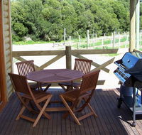 McLaren Ridge 3 - McLaren Ridge Log Cabins - Hervey Bay Accommodation