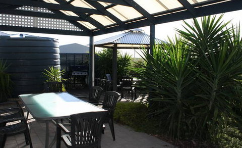 The Harbour View At North Shores Wallaroo - Hervey Bay Accommodation 1