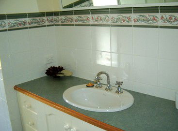 Lorikeet Lane B&B - Hervey Bay Accommodation 3