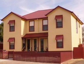 Ibis Apartments - Hervey Bay Accommodation 3