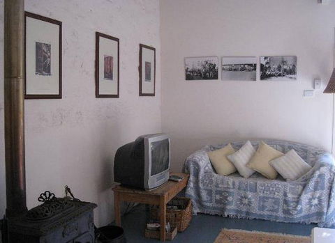 Peechabella Vineyards Bed & Breakfast - Hervey Bay Accommodation 4