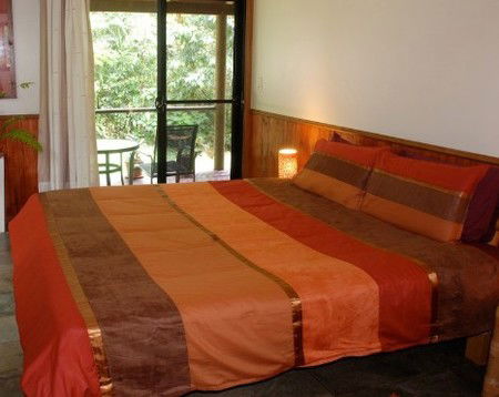 Stonewood Retreat - Hervey Bay Accommodation 4