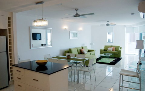 Vision Cairns Esplanade - Hervey Bay Accommodation 0