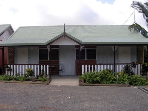 Cooktown Motel Pam's Place - Tourism Hervey Bay 2