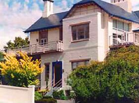 Highbury Apartments - Hervey Bay Accommodation 0