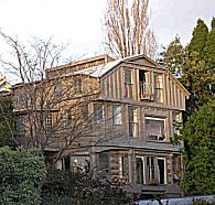 The Last Villa - Hervey Bay Accommodation