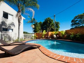 Noosa Sun Motel - Hervey Bay Accommodation 0