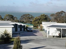 Old Pier Apartments - Hervey Bay Accommodation 0