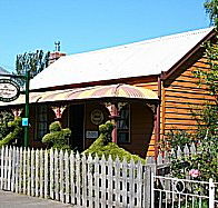 Westbury Gingerbread Cottages - The - Hervey Bay Accommodation