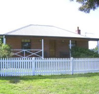 Miranda Cottage - Hervey Bay Accommodation
