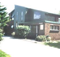 St Helens Backpackers - Hervey Bay Accommodation