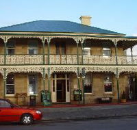 Richmond Arms Hotel - The - Hervey Bay Accommodation