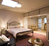 Ellie's Cottage Collection - Ellie's Studio Apartment - Hervey Bay Accommodation
