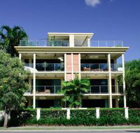Cairns Beachfront Apartment - Hervey Bay Accommodation