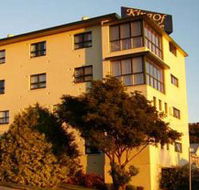 Menai Hotel - Hervey Bay Accommodation
