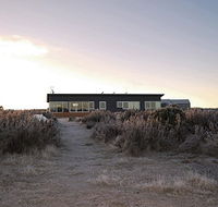 Little Pine Shack - Hervey Bay Accommodation