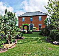 Mrs Currie's House BB - Hervey Bay Accommodation