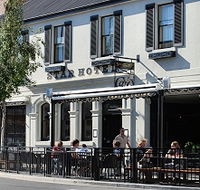 Star Bar Cafe  Hotel - Hervey Bay Accommodation