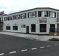 Wharf Hotel Wynyard - Hervey Bay Accommodation