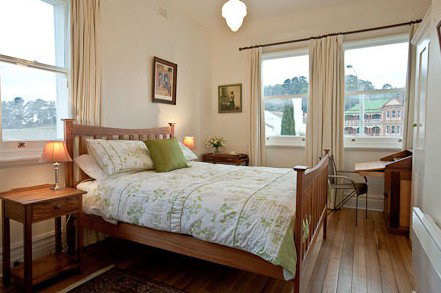 Old Bank B&B - Tourism Hervey Bay 1