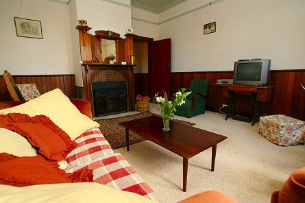 Cluan Homestead - The Managers Residence - Hervey Bay Accommodation 1